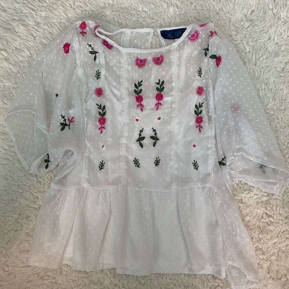 Embroidered floral boutique top